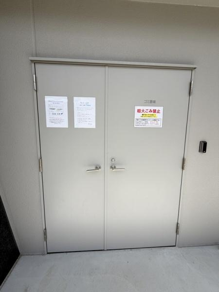 エスリード大阪エヴォルツのエントランス