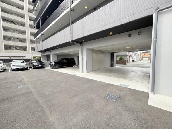 ベイサイドパークOSAKAノースレジデンシスの駐車場