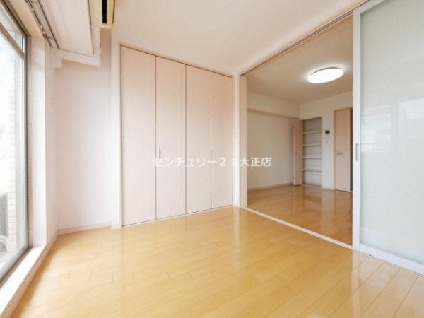 グランコートの洋室|反転タイプのお部屋の参考写真