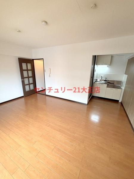COSMO蓮井の洋室