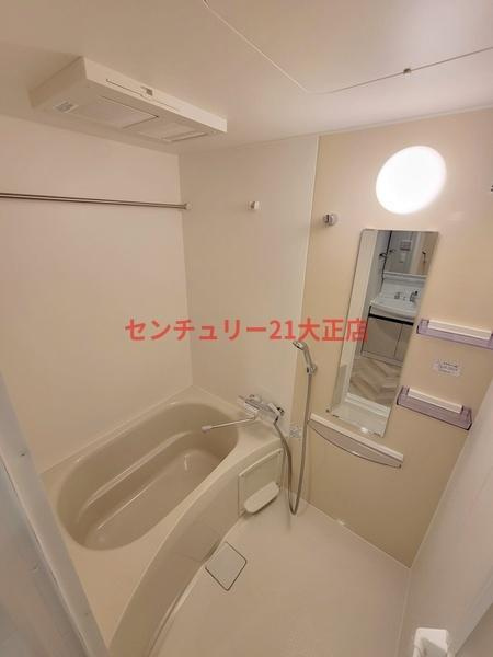 Louis Residence 弁天町の浴室|★広ーいお風呂！★