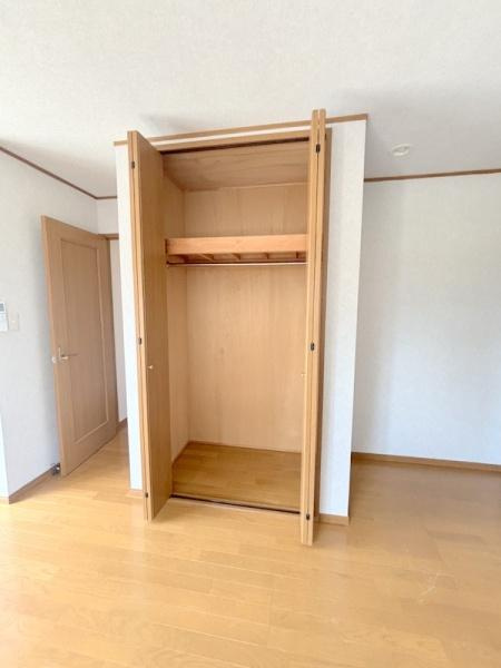 千島一丁目貸家の収納