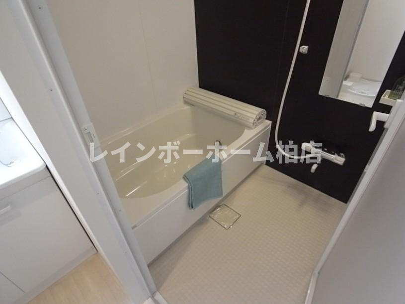 特典：仲介手数料が50％OFFです‼の浴室|落ち着いた空間のお風呂です