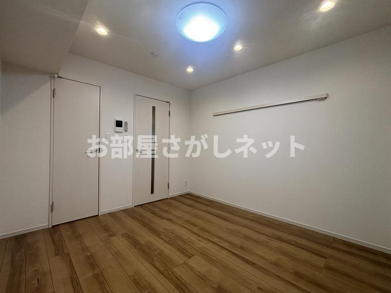 リブリ・MORE 2nd【おとり物件なし】#学生・社会人にオススメ！初期費用分割払いOK！の居間・リビング
