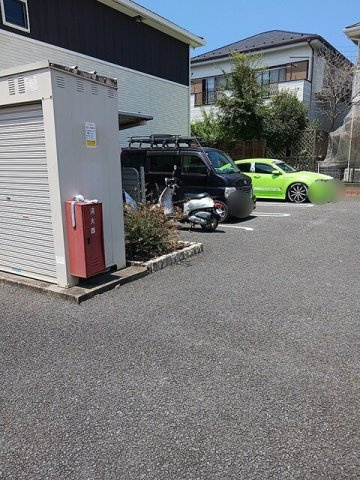 マロン・ドエルＡの駐車場