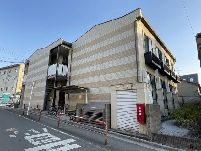 レオパレスすおうの外観
