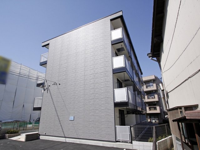 レオパレスかこまちの外観
