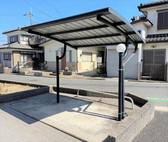 レオパレスサンクレール柏Ｃのその他|屋根付き駐輪場
