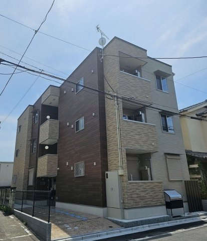 ヒカルサ小岩の外観