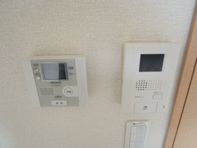 レオパレスアネックスのその他|物件玄関オートロック・部屋前モニター付きインターホン