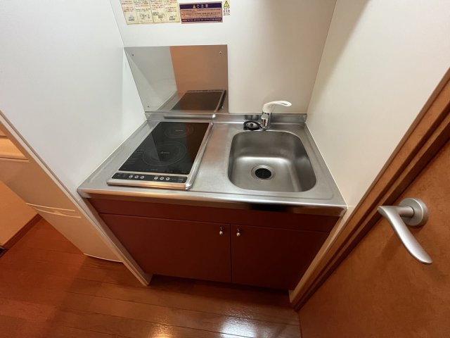 レオパレス浜３丁目のキッチン