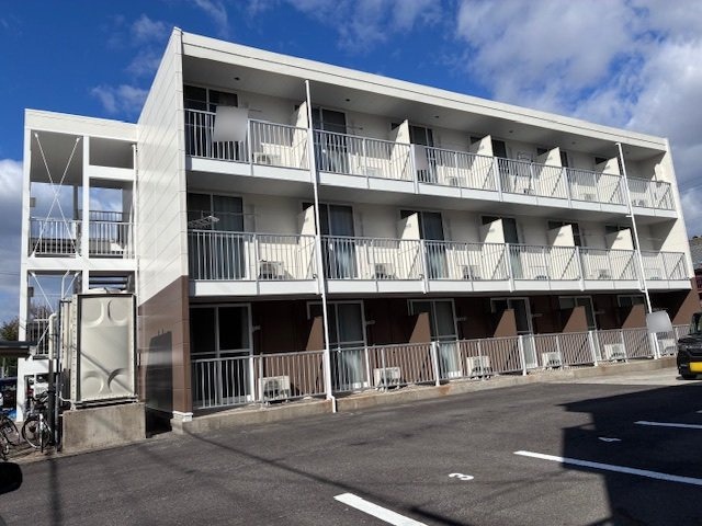 レオパレス神山の外観