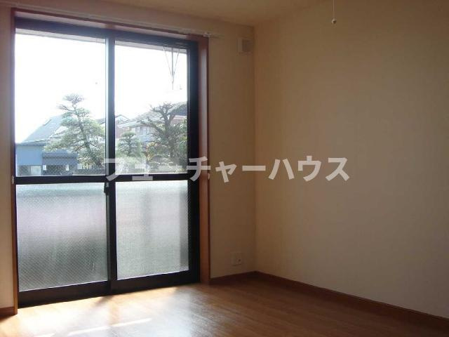 サンフィットあけぼのの居間・リビング|洋室