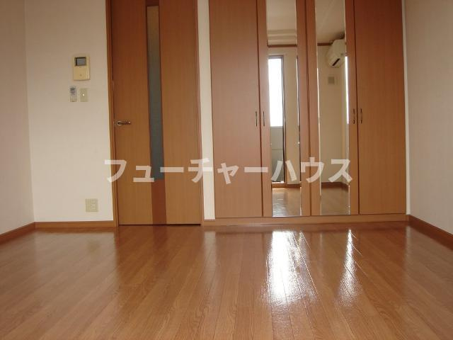 サンフィットあけぼのの内装|洋室