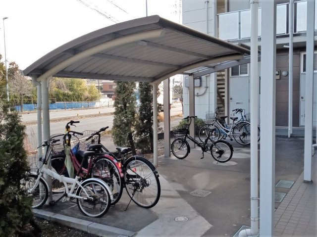 レオパレスＳＡＴＯのその他|自転車置き場