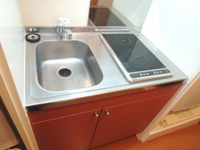 レオパレスボヌールⅡのキッチン