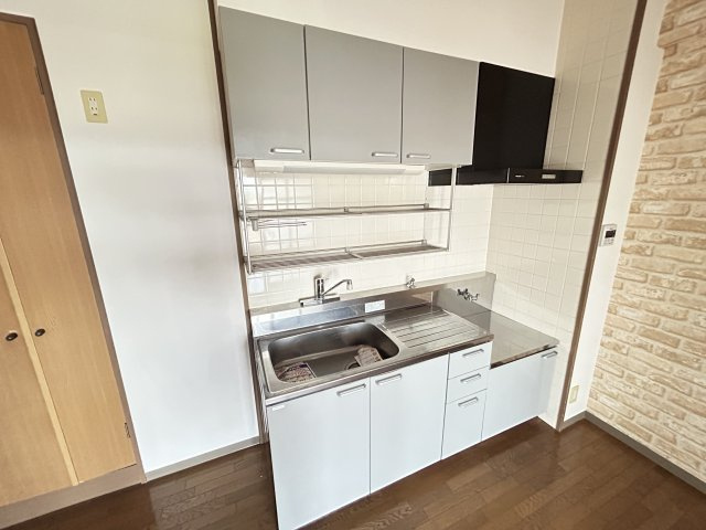 ソシア巽が丘のキッチン|※別部屋同間取りのお写真となります。参考にご覧くださいませ。