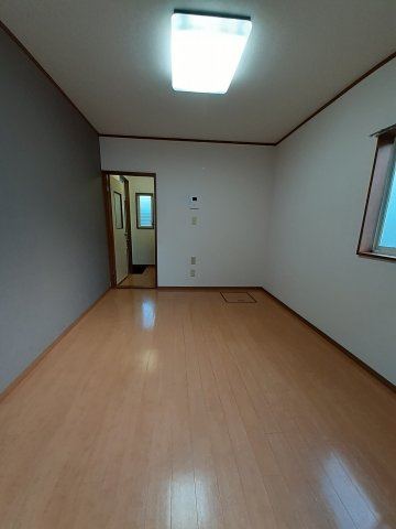 【洋室】 | グランツ | ゆったりした洋室です