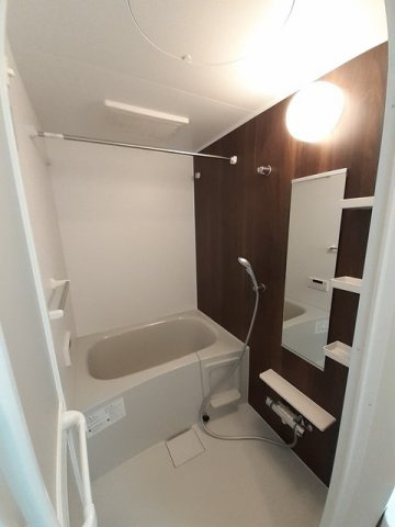 ディアコート船屋Ⅱの浴室