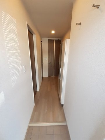 ディアコート船屋Ⅱの玄関