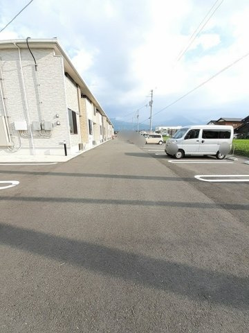 プラシード　カーサ　Ⅷの駐車場