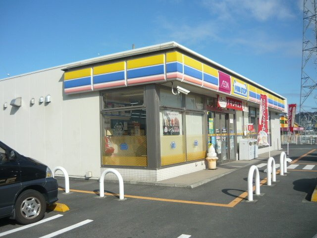 カサブランカ　Ⅲの周辺|ミニストップ四国中央妻鳥店まで1700m