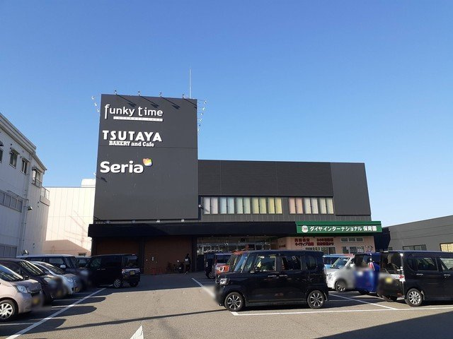 カーサ・プラシードＡの周辺|TSUTAYA新居浜店様まで800m
