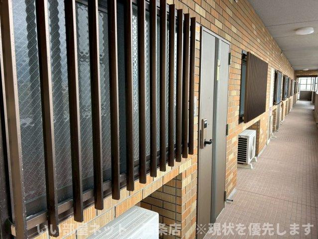マルイラベンダーヒルズの玄関