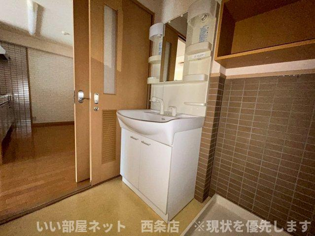 マルイラベンダーヒルズの独立洗面台