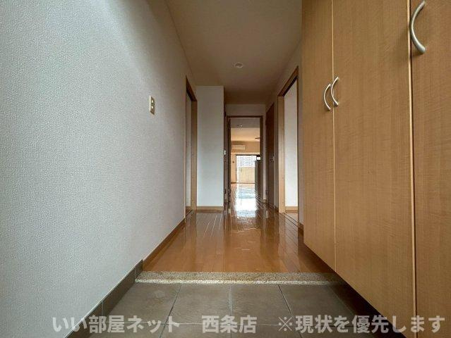 マルイラベンダーヒルズの玄関