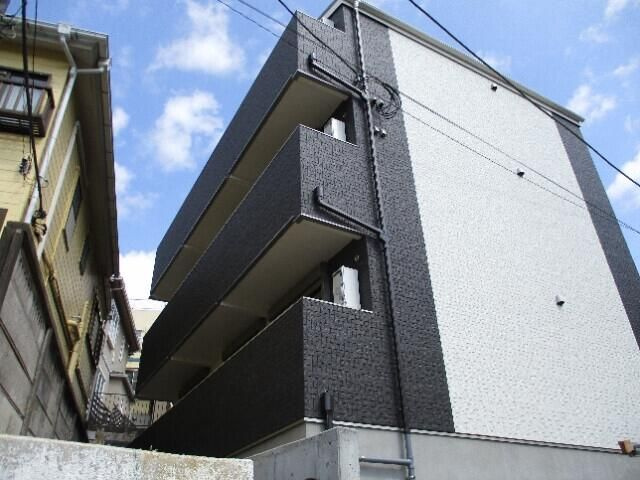 ＤＥＮ生田の外観