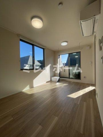 アリエッタの居間・リビング|同建物内、別のお部屋の参考写真になります。