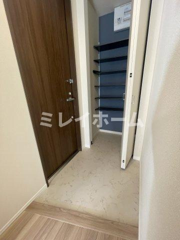 アリエッタの玄関|同建物内、別のお部屋の参考写真になります。