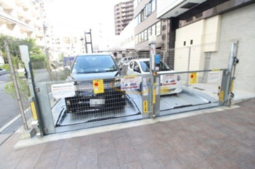 【駐車場】 | ファーストフィオーレ江坂レガリス