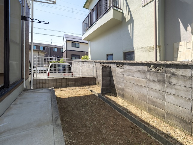 セジュールの里　橋本の庭|西面専用庭