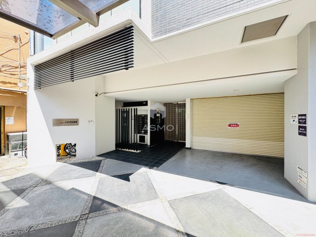【エントランス】 | ソシオ心斎橋