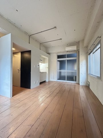 GARRET南堀江の居間・リビング
