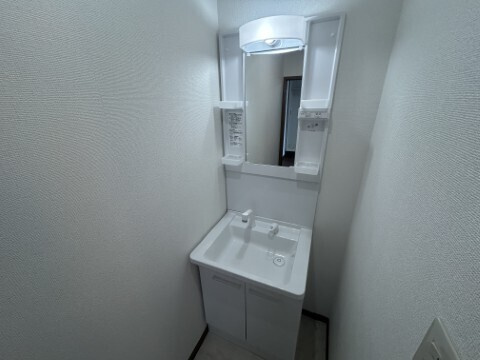 調布市染地３丁目の賃貸マンションの独立洗面台