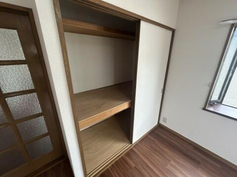 調布市染地３丁目の賃貸マンションの収納