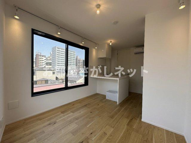 trias220【おとり物件なし】#学生・社会人にオススメ！初期費用分割払いOK！の洋室