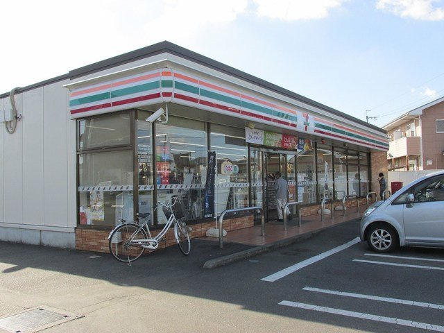 【周辺】 | カーサ・エスト | セブンイレブン 下野上三川店まで400m