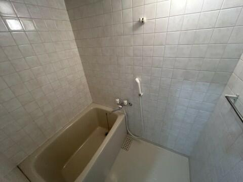 調布市染地３丁目の賃貸マンションの浴室|別部屋参考