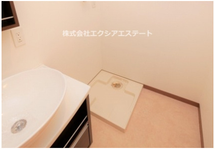 カナセ上汐町の洗面所