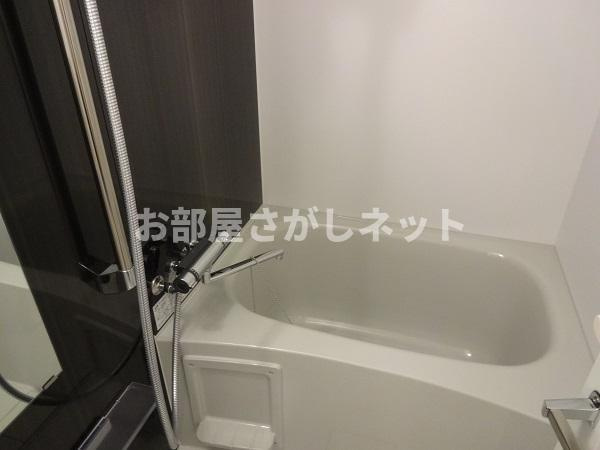 ＡＸＡＳ西巣鴨【おとり物件なし】#学生・社会人にオススメ！初期費用分割払いOK！の浴室