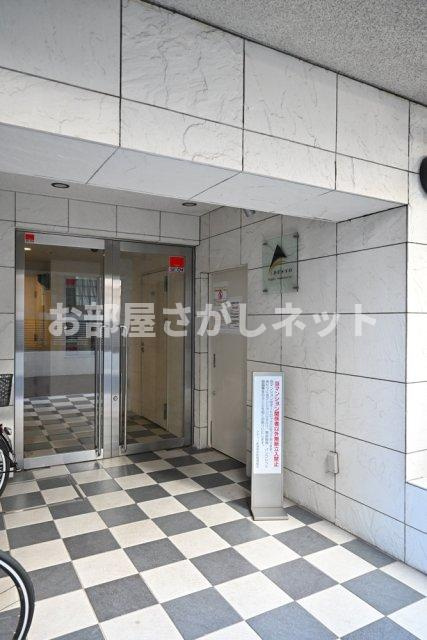 アデッソ新宿若松町【おとり物件なし】#学生・社会人にオススメ！初期費用分割払いOK！のエントランス