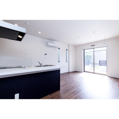 【居間・リビング】 | ＡＭＥＲＩＡ | ゆったり過ごせる居間です