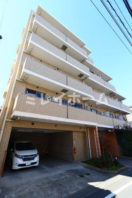 ティーズガーデン六郷土手の外観
