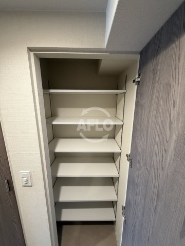 コンフォリアリヴ淡路の内装|コンフォリア・リヴ淡路　シューズボックス