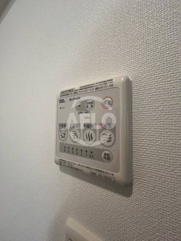 大阪市淀川区西中島６丁目の賃貸マンションの洗面所|ラクラス新大阪　浴室乾燥機