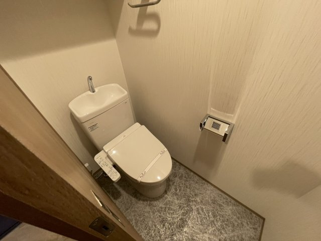 【トイレ】